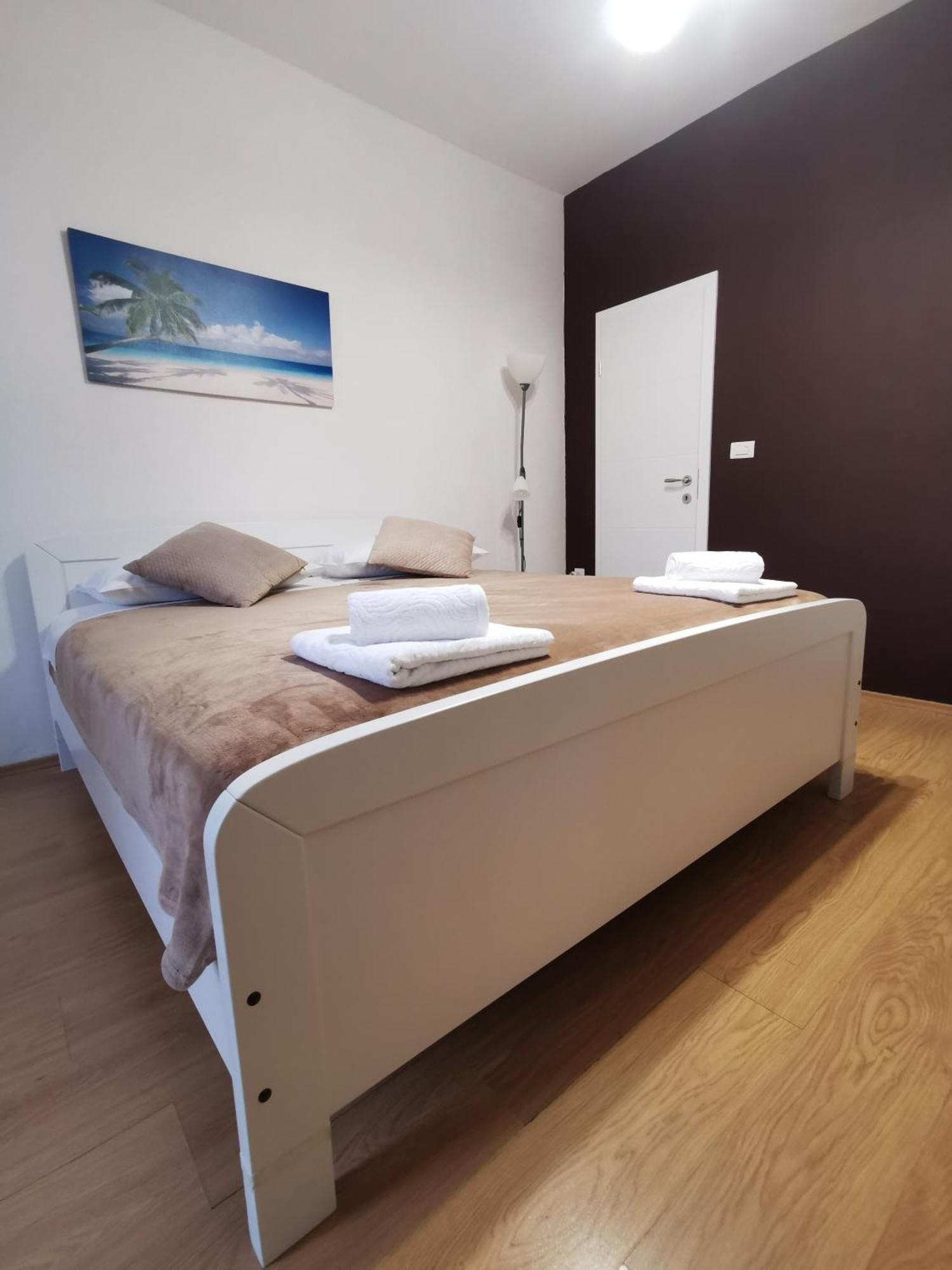 Apartment Matovina ザダル エクステリア 写真